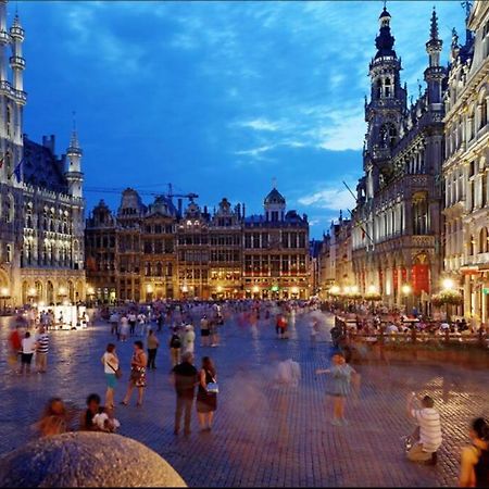 En Plein Coeur De Bruxelles. Superbe Duplex.A Voir! Kültér fotó